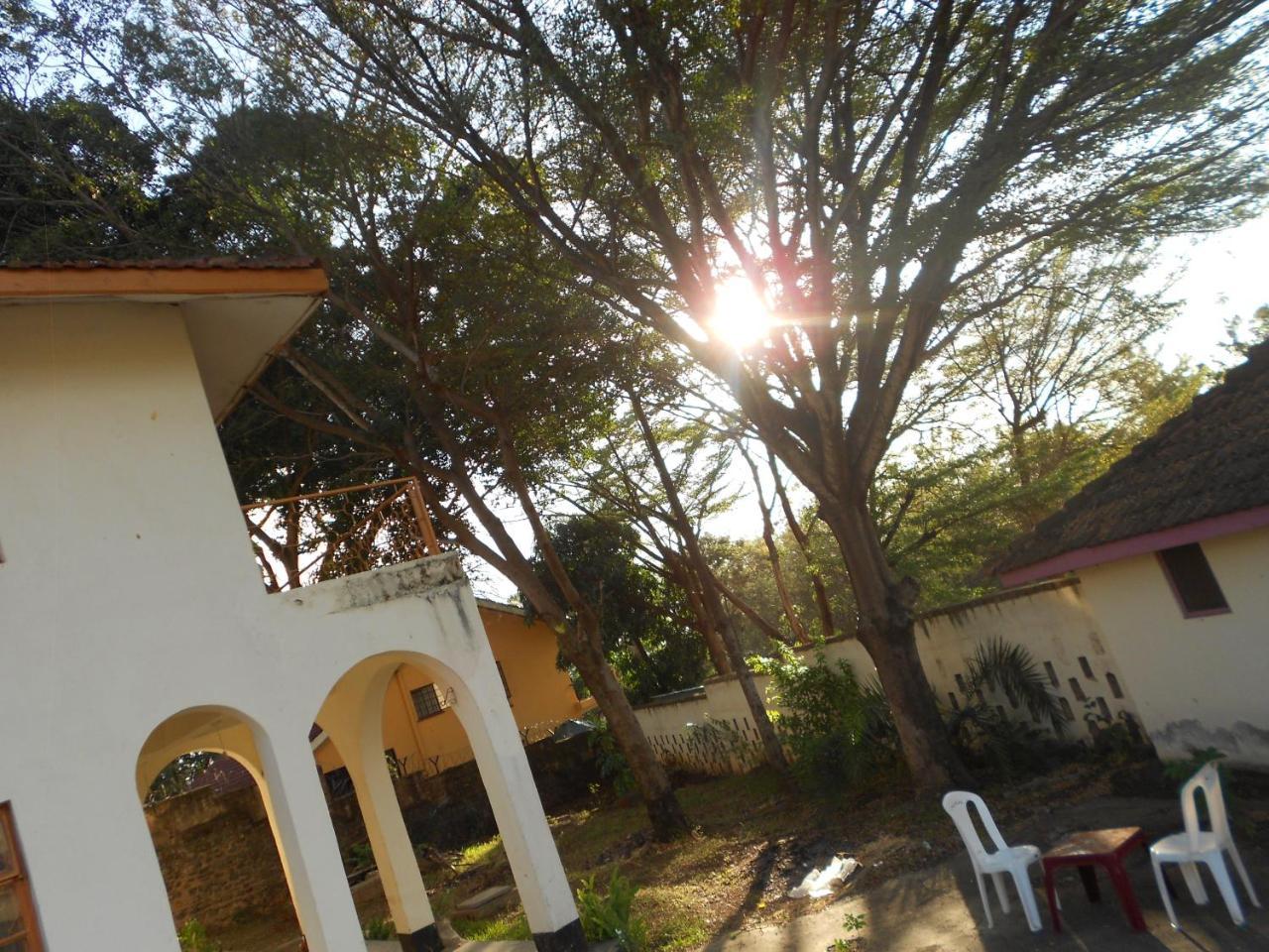 Mountain View Self Catering Guesthouse & Hostel Kisumu Exterior photo