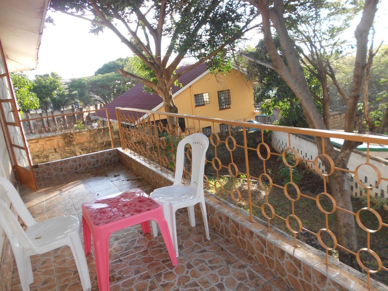 Mountain View Self Catering Guesthouse & Hostel Kisumu Exterior photo