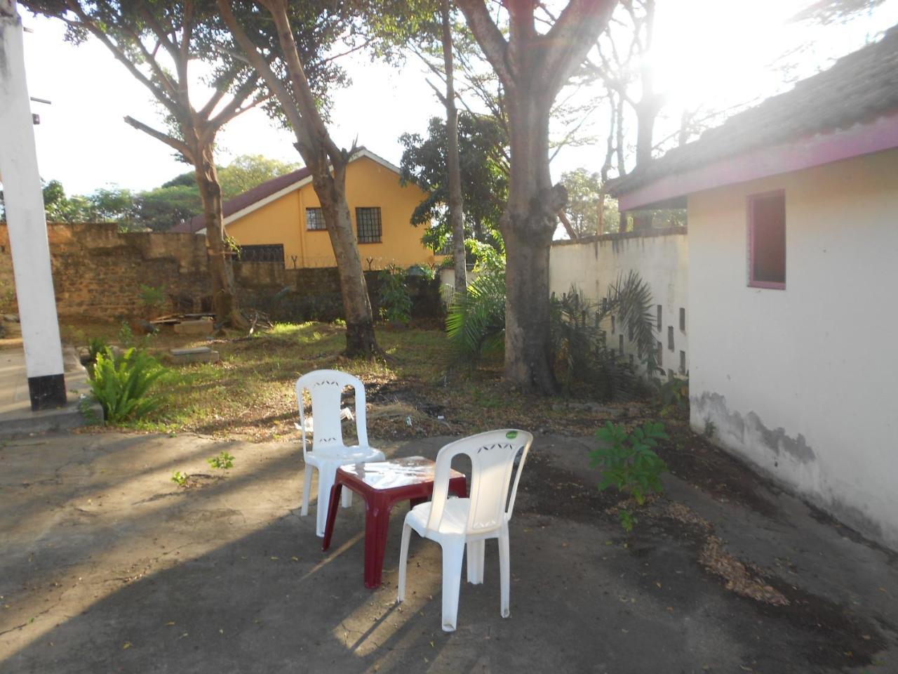 Mountain View Self Catering Guesthouse & Hostel Kisumu Exterior photo